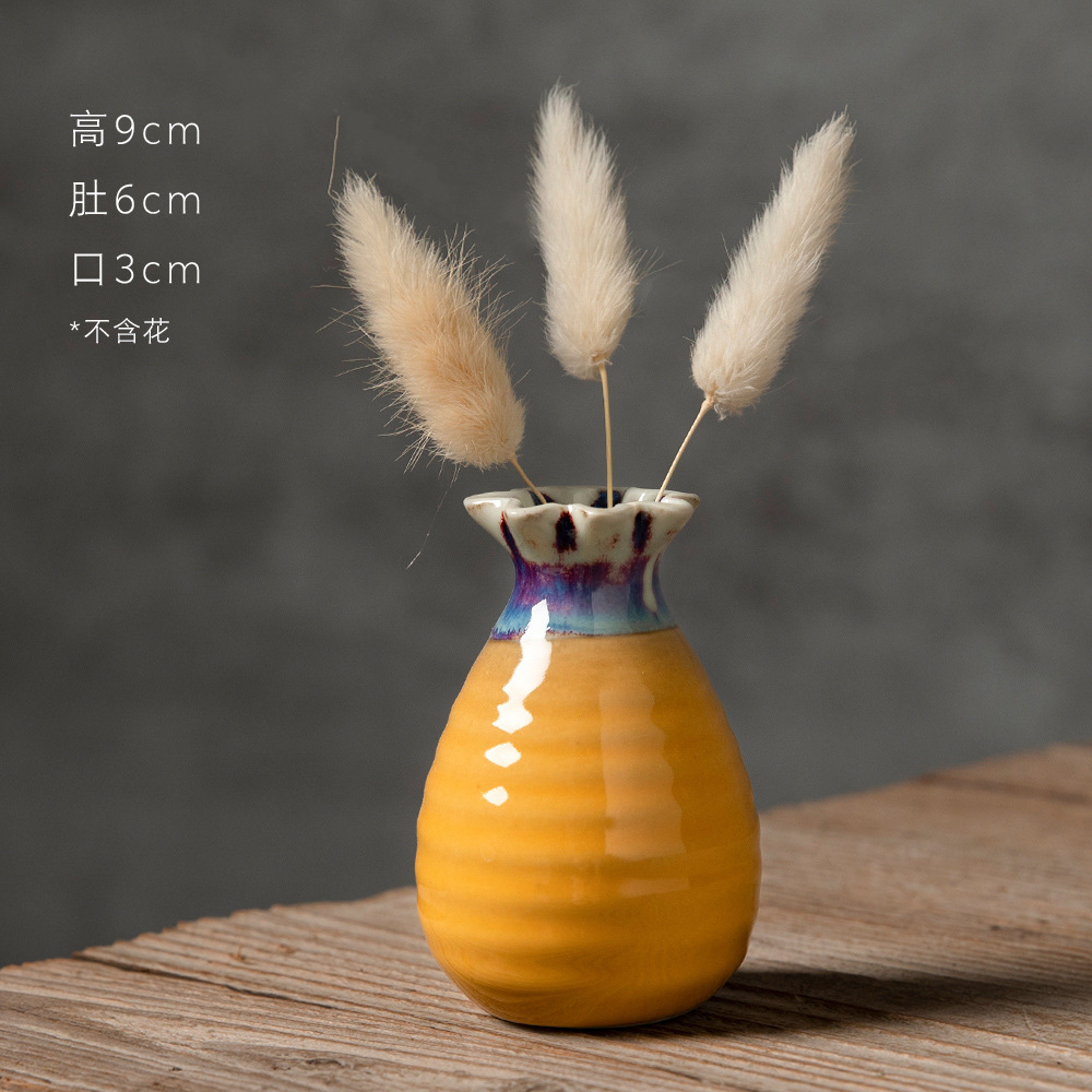 Creative handmade small vases, flower arrangements, mini ceramic ornaments, modern and minimalist wine cabinets, dry flower decorations, wholesale ornaments