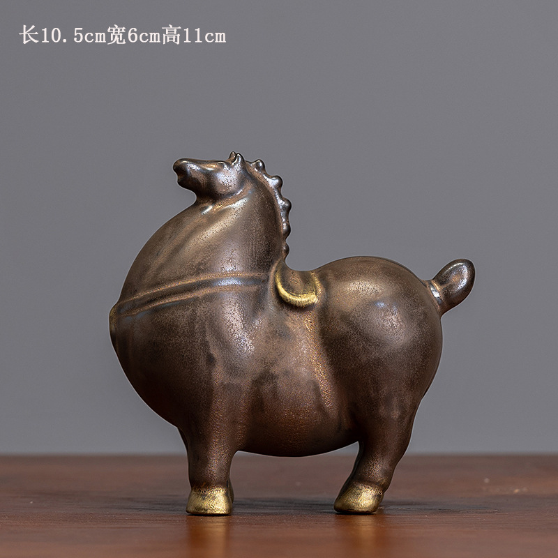 Creative ceramic home furnishings, study rooms, living rooms, offices, tabletop decorations, and decorations for Zhaocai mini size Tangma ornaments