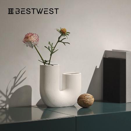 Soft Decoration Light Luxury Design U-shaped Pink Ceramic Vase Home Living Room Model Room Dry Flower Set Decoration Wholesale