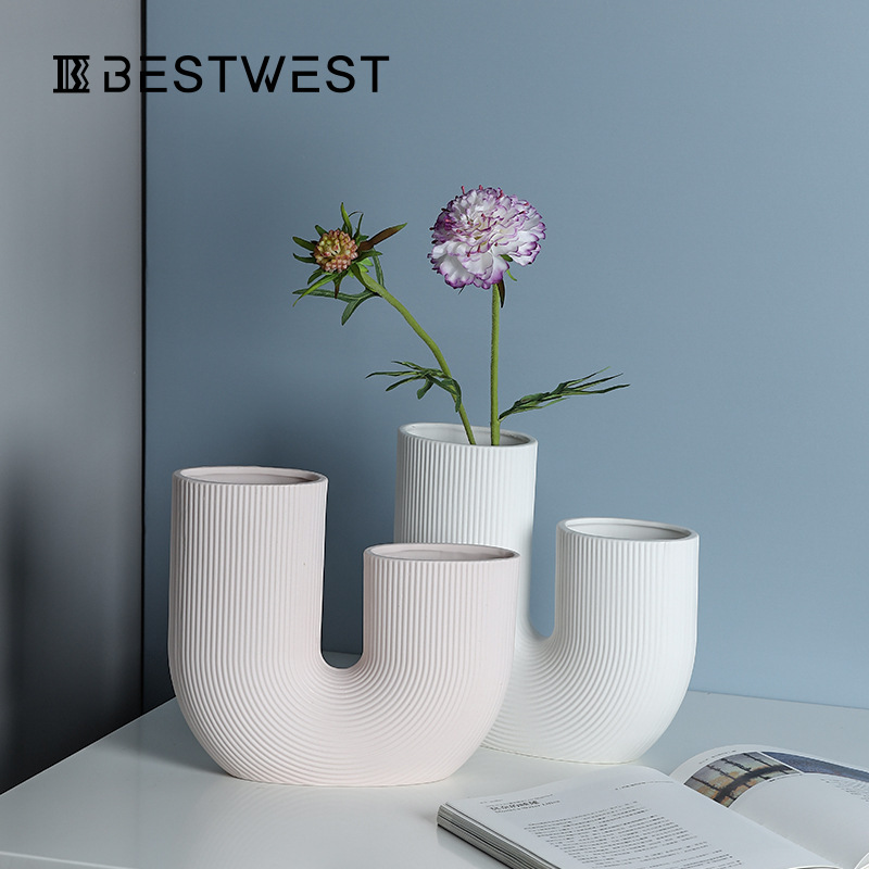 Soft Decoration Light Luxury Design U-shaped Pink Ceramic Vase Home Living Room Model Room Dry Flower Set Decoration Wholesale