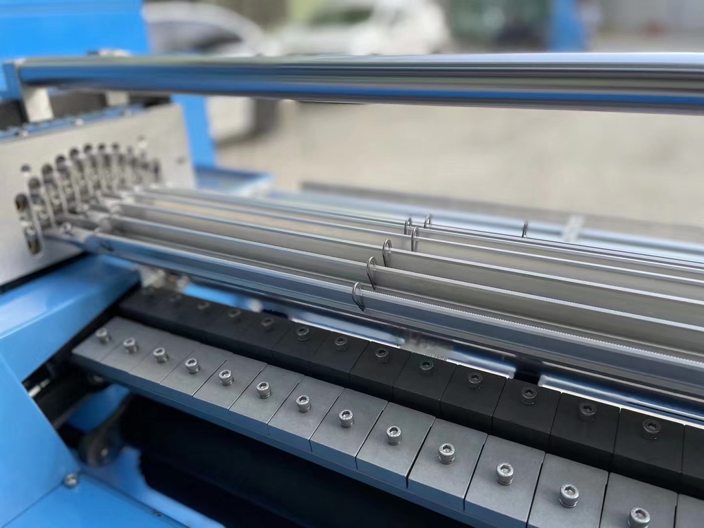 Automatic Knitting Machine Computerized Low Price Flat Crochet Knitting Machine 24 Inch Underwear Manufacturing Machinery