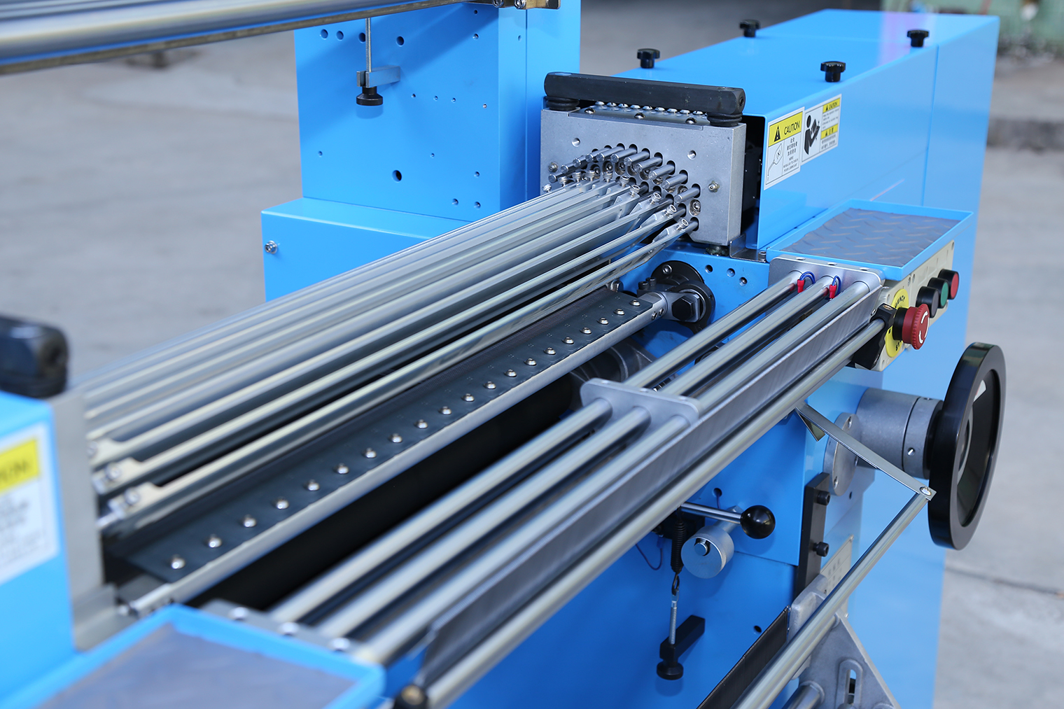 Video Technical Support Comez Elastic Band Crochet Knitting Machine For Manufacturing Plant