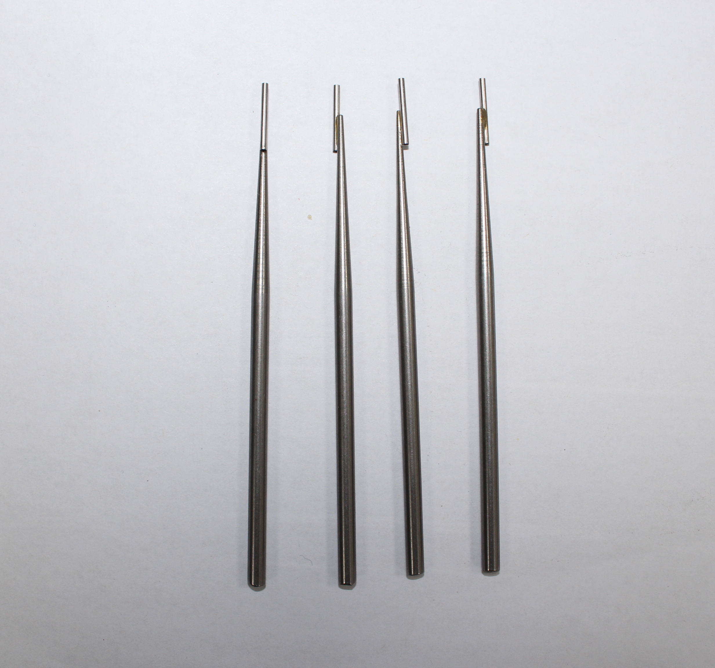 Straight yarn nozzle Textile Machinery Parts Garment Textile Machinery Accessories Knitting needle Weft needle